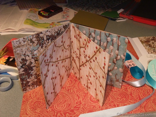 [4.Paperscoveringbag[1].jpg]
